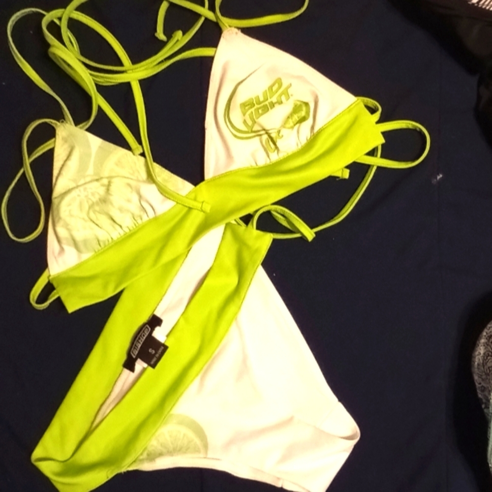 Bud Light Lime Bikini
